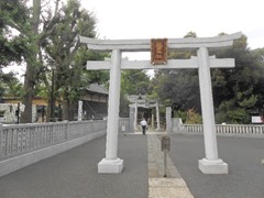 三囲神社